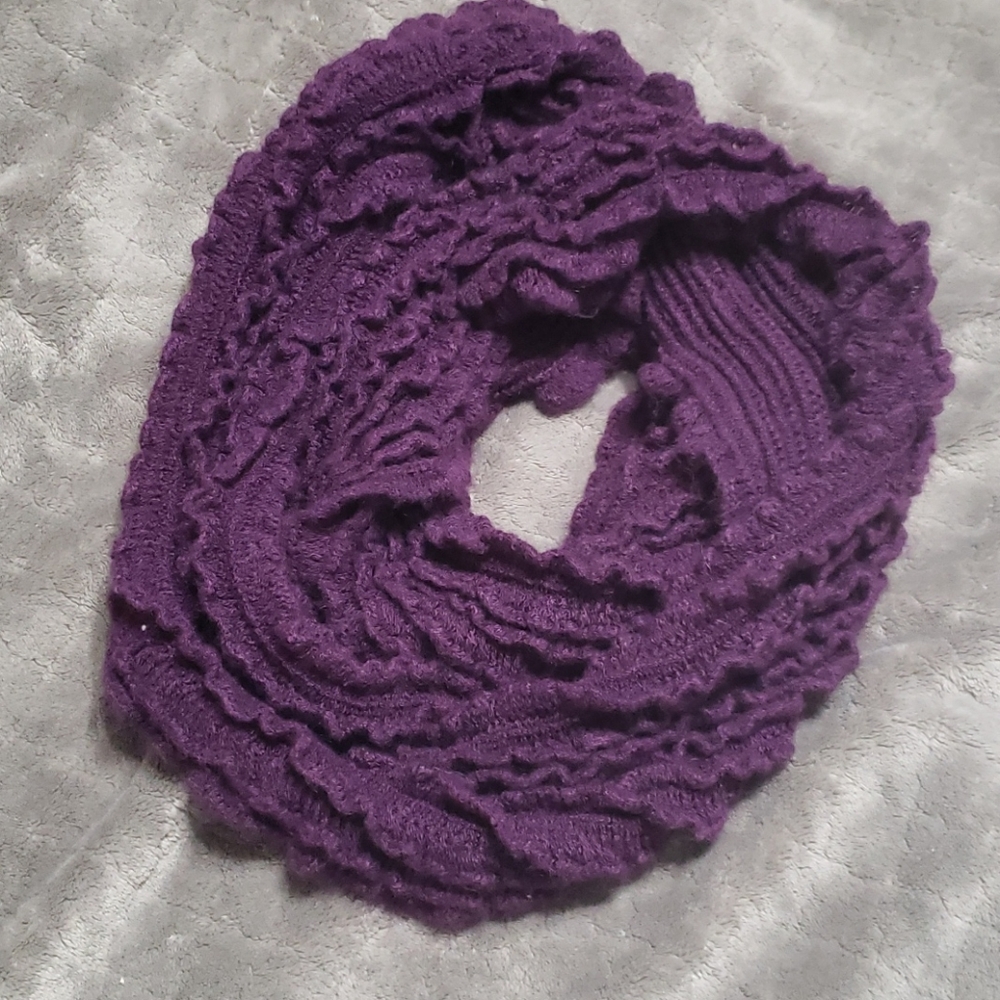 Infinity scarf
